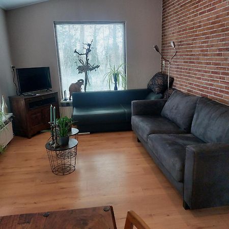 Natuurhuisje Eartswoud 阿特斯伍德 外观 照片